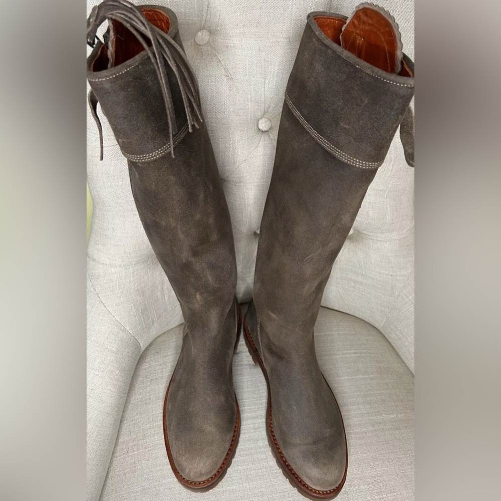 Penelope Chilvers Long Tassel Boots-Conker EU Size 39/US Size 9. Lightly Worn.
